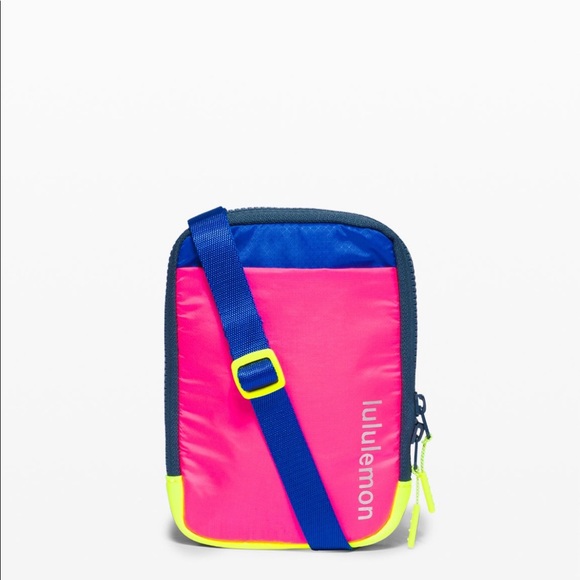 lululemon athletica Other - Lululemon Easy Access Crossbody Bag NWT